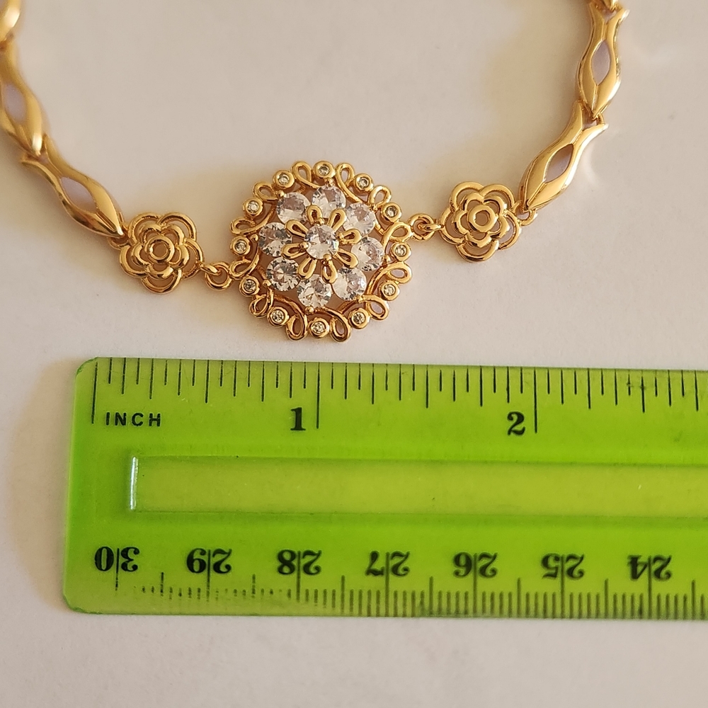 New 18K Gold Plated Diamond Flower Bracelet for Women - Picture 6 of 9